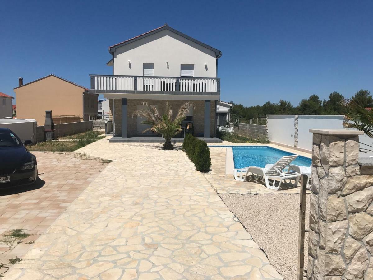 Villa Santa Barbara Vrsi Luaran gambar