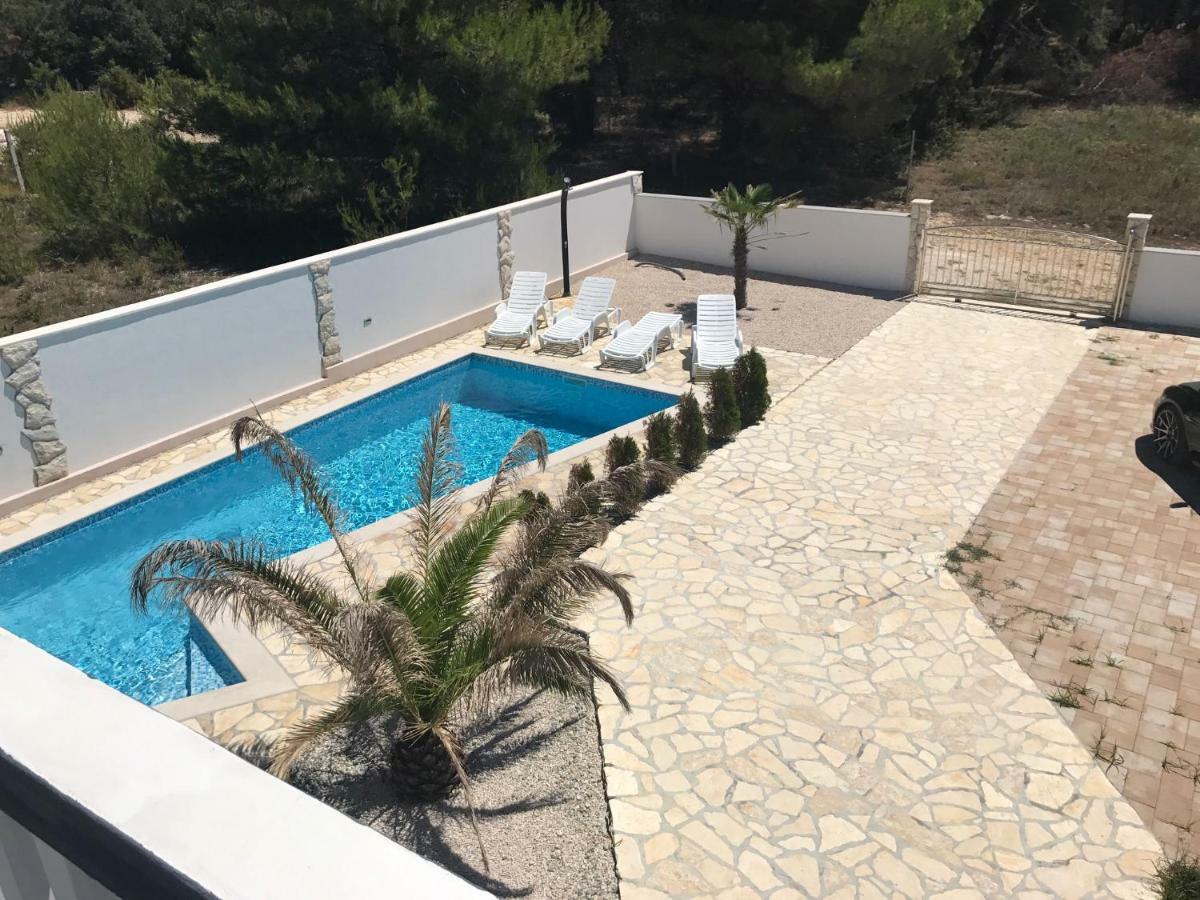 Villa Santa Barbara Vrsi Luaran gambar